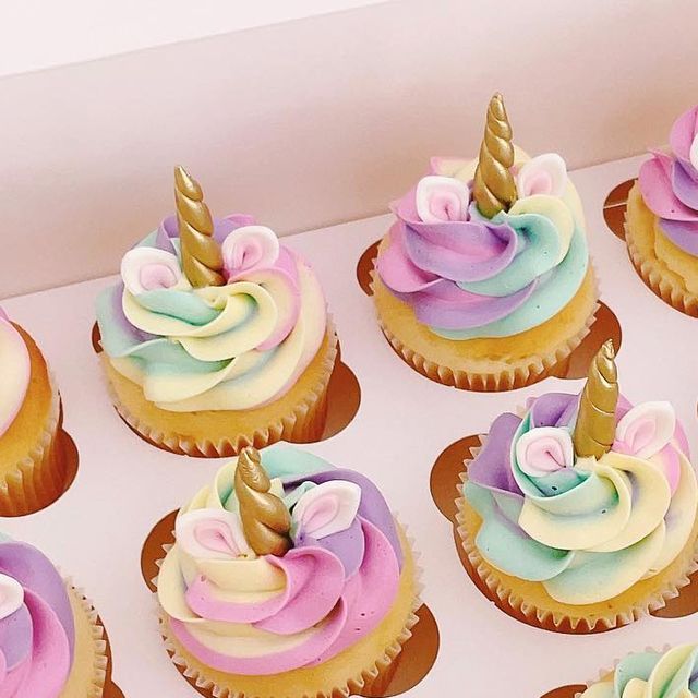 Unicorn cupcakes
